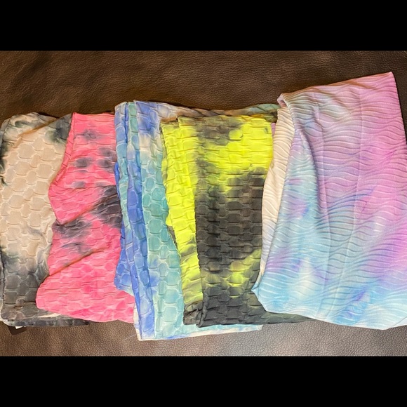 High Waisted Bubble Textured Yoga Pants - Picture 6 of 7